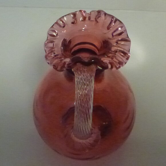 FENTON ART GLASS CRANBERRY DRAPERY RUFFELED EDGE PICHER - Picture 6 of 8